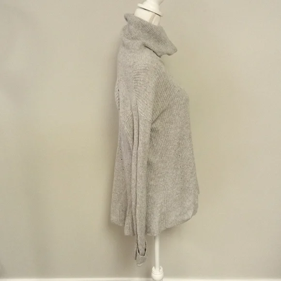 Chelsea 28 Women's Grey Hi-Lo Turtleneck Sweater L - Picture 2 of 6